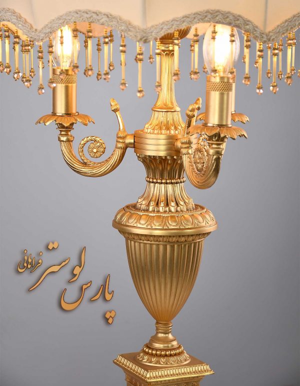 آباژور کلاسیک رومیزی طرح ایفل مدل 920177